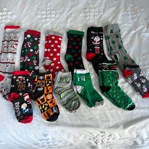 Holiday Festive Pattern Socks